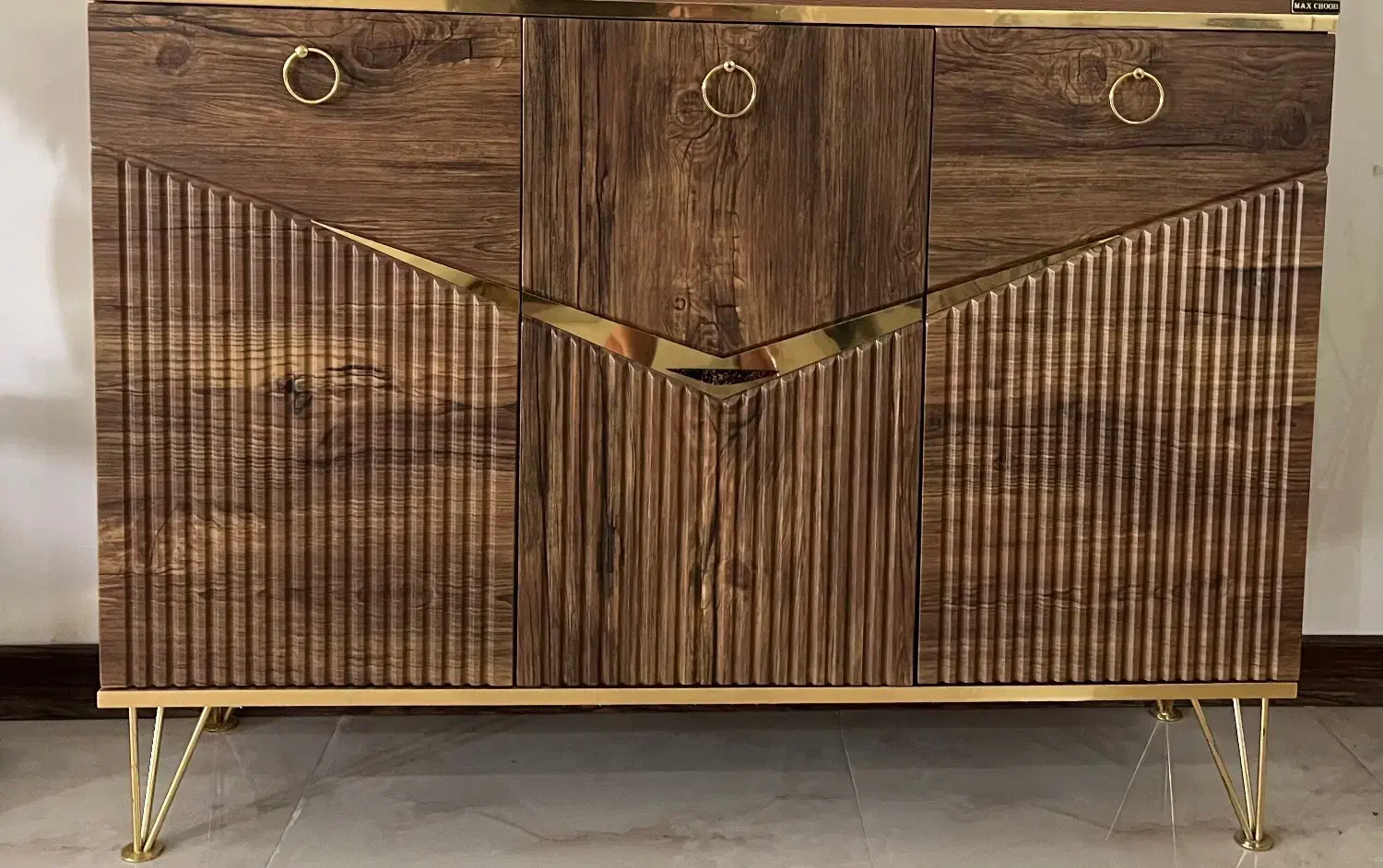 کنسول|بوفه، ویترین، کنسول|صدرا-فارس, فاز ۱|دیوار