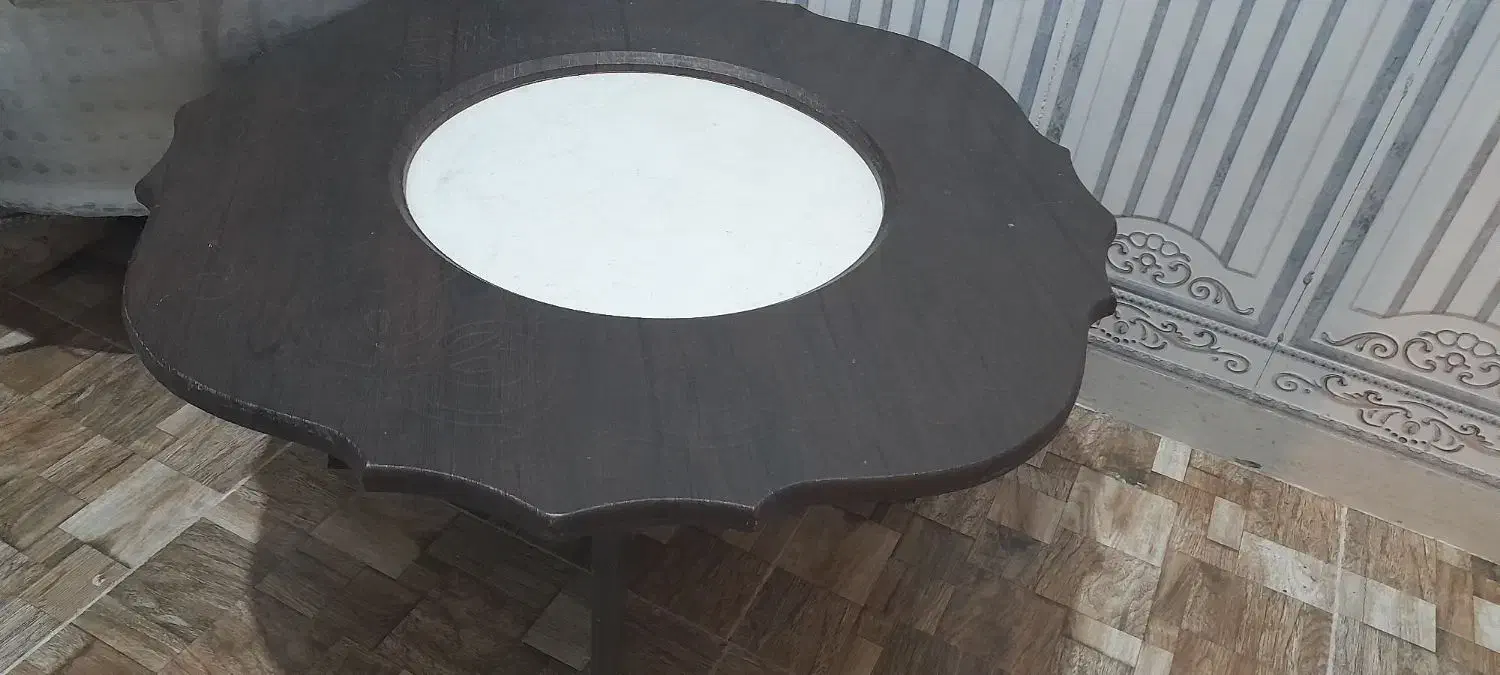 گل میز|مبلمان خانگی و میز عسلی|دهدشت, |دیوار