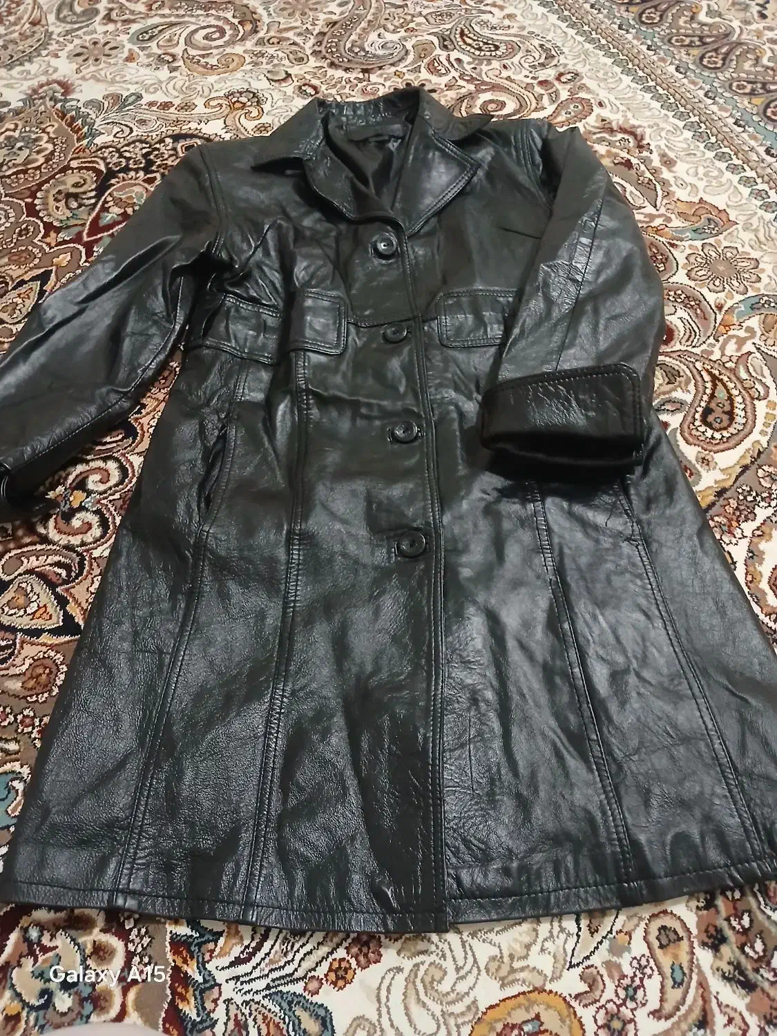 پالتو چرم|لباس|رضویه, |دیوار