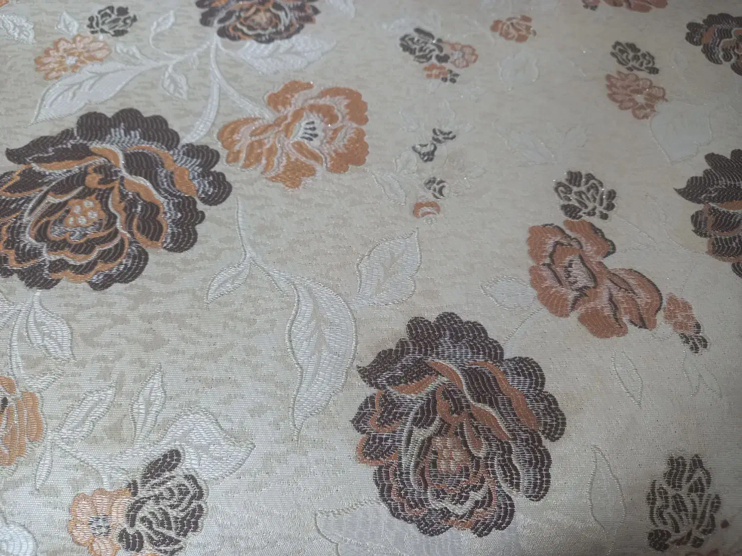 یک جفت پشتی دورور|پشتی|دورود, |دیوار