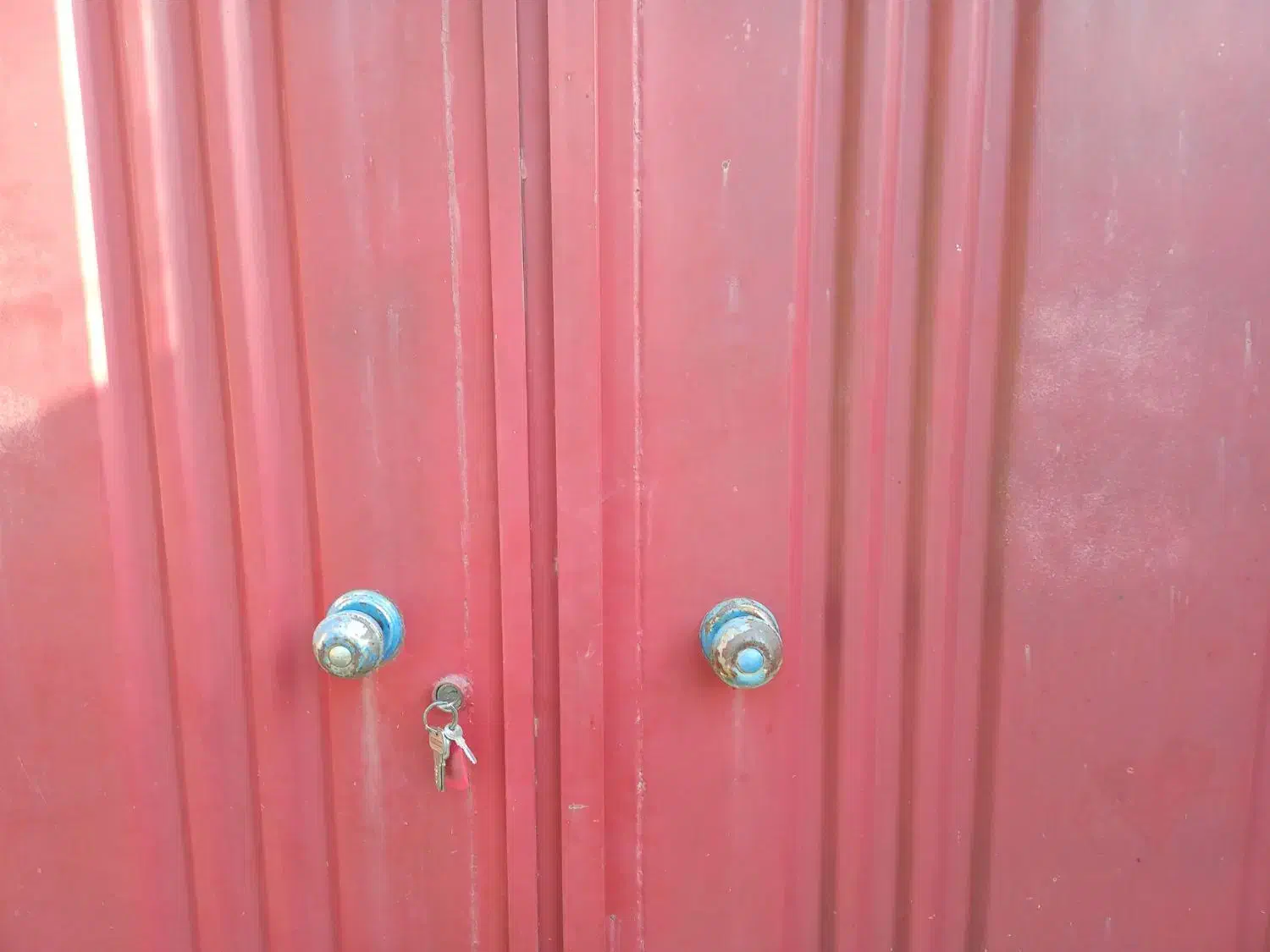 درب اهنی حیاط|مصالح و تجهیزات ساختمان|نوکنده, |دیوار