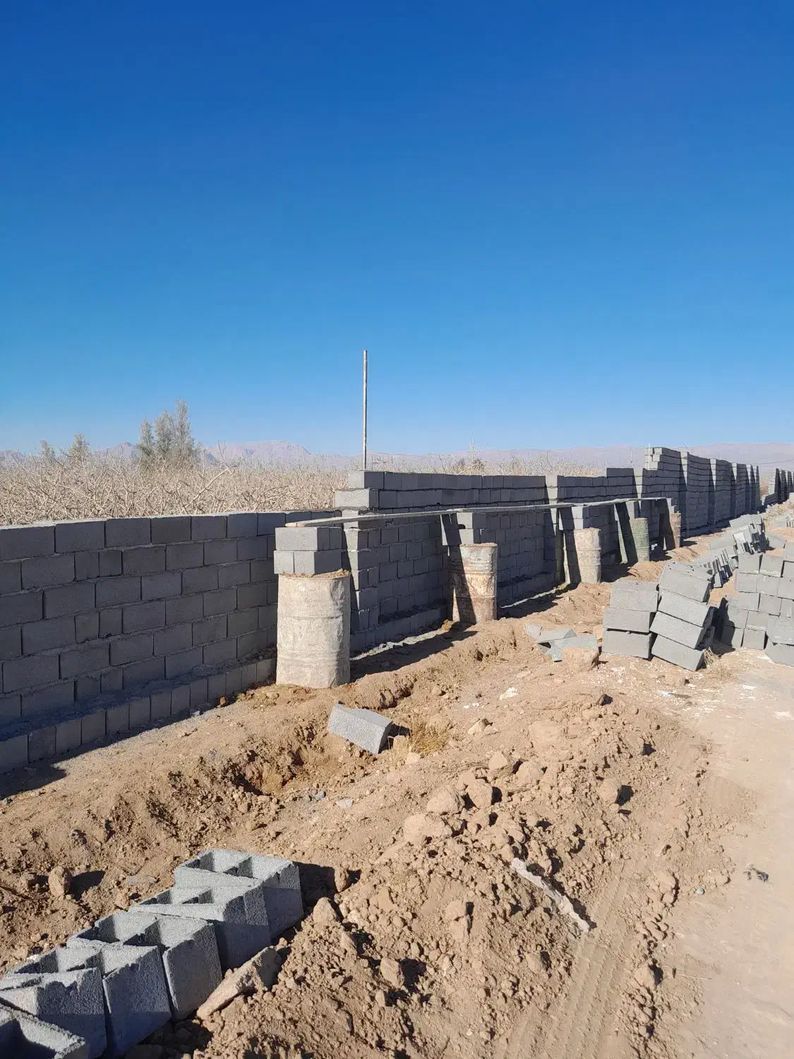 سلام بلوک جینی استخر چینی وسیمان کاری استخر|عمدهفروشی|مهریز, |دیوار