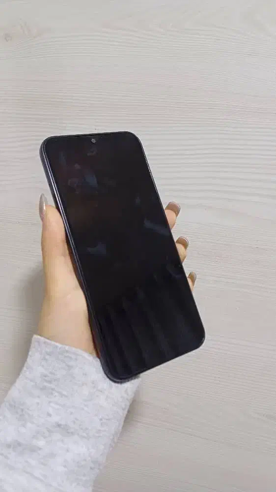 فروش فوری|موبایل|الیگودرز, |دیوار