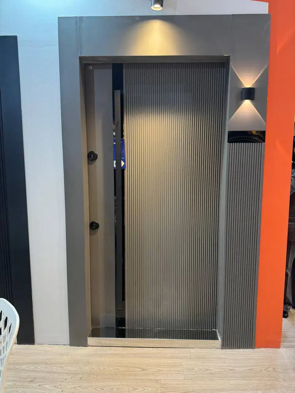 ضدسرقت طوسی درب شیشه ضد سرقت pvc پنجره تحح۶هق|مصالح و تجهیزات ساختمان|هادی شهر, |دیوار