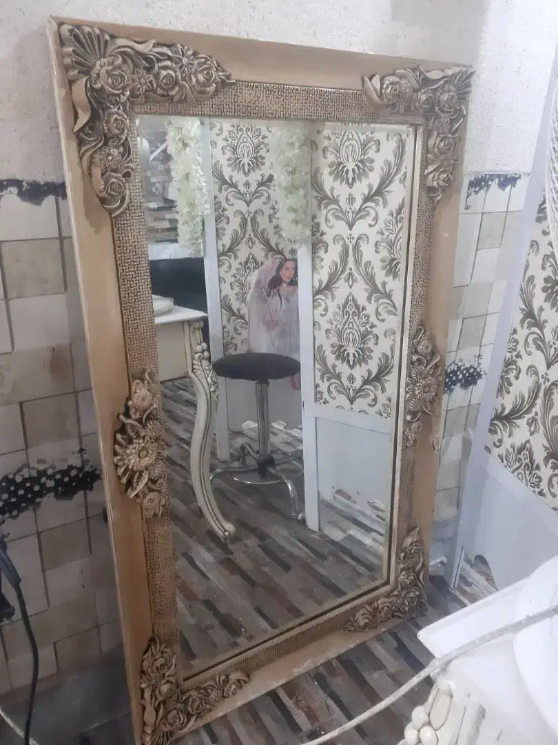 آینه تک|آینه|زاهدان, |دیوار