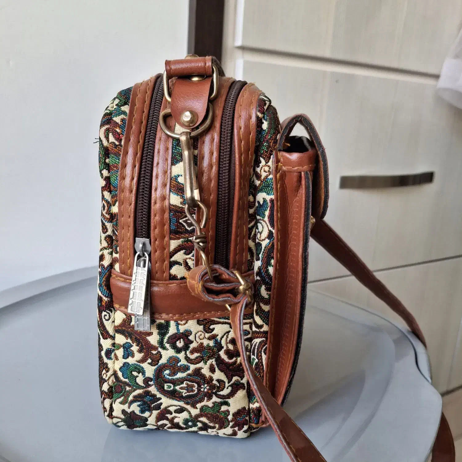 کیف سنتی|کیف، کفش، کمربند|نیشابور, بنیاد شهید|دیوار