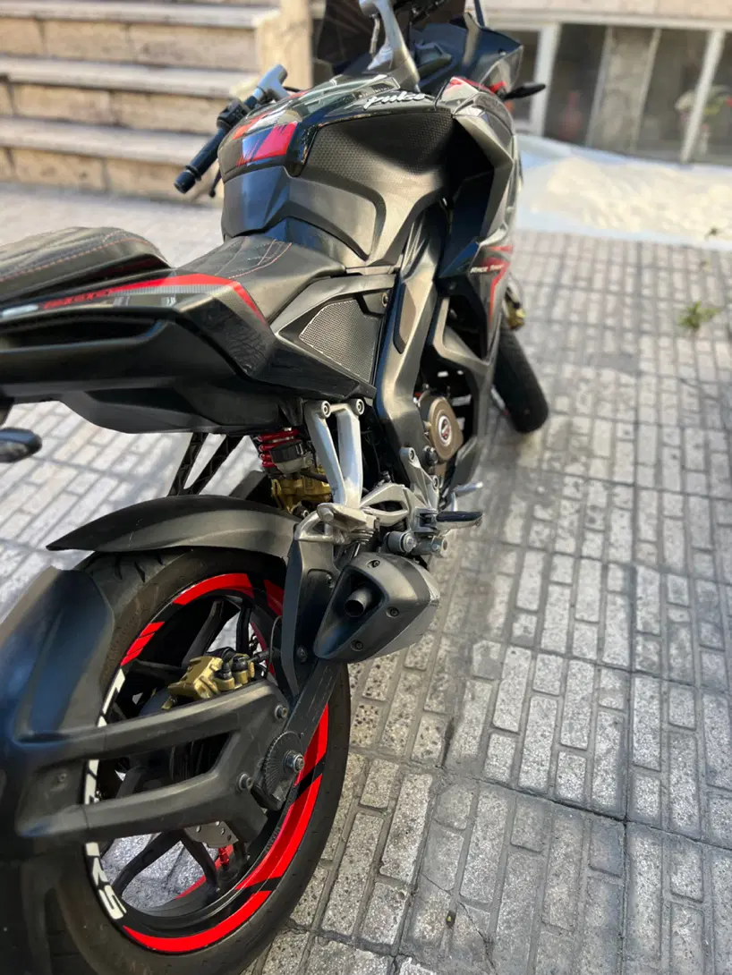 rs 200|موتورسیکلت|تهران, توحید|دیوار