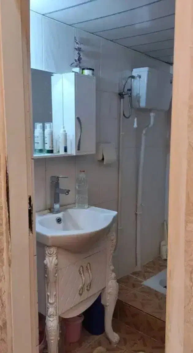 همخونه خوب میخوام . همخانه|اجارهٔ آپارتمان|شیراز, تپه تلویزیون|دیوار