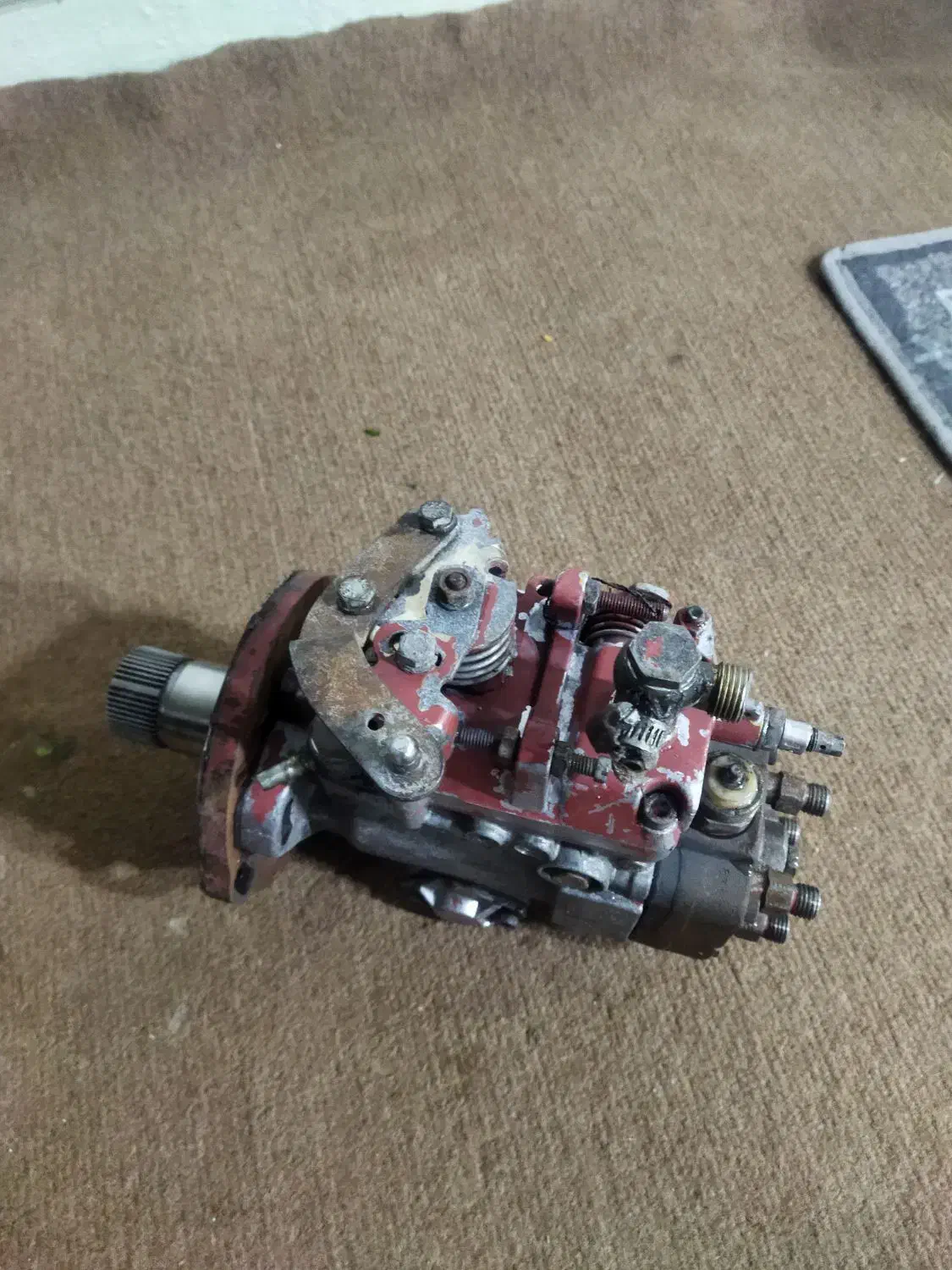 پمپ گازوییل مینی بوس خاور ایویکو|قطعات یدکی و لوازم جانبی|فولادشهر, A3|دیوار