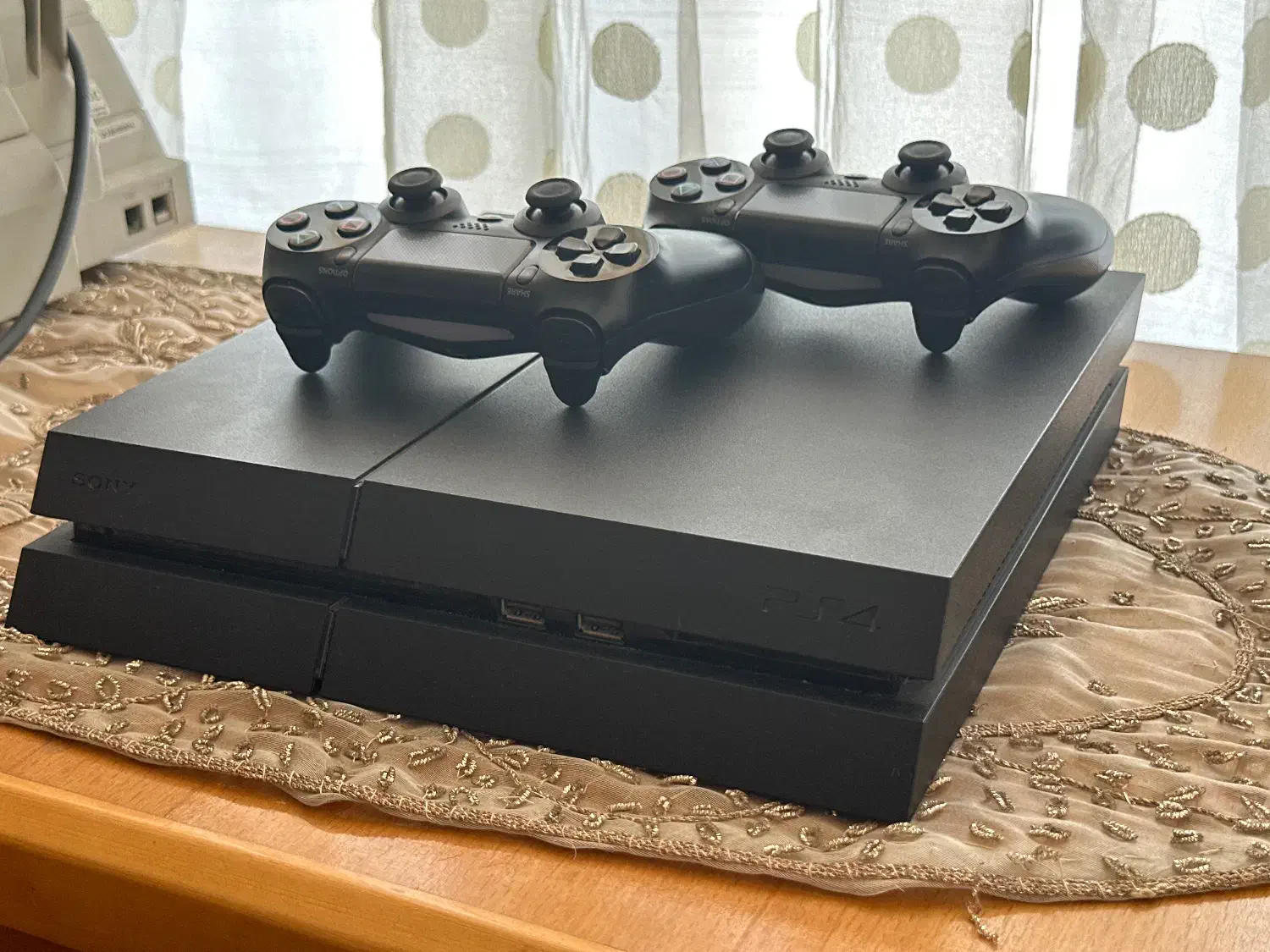 PS4 ۵۰۰ دو دسته|کنسول، بازی ویدئویی و آنلاین|دورود, |دیوار