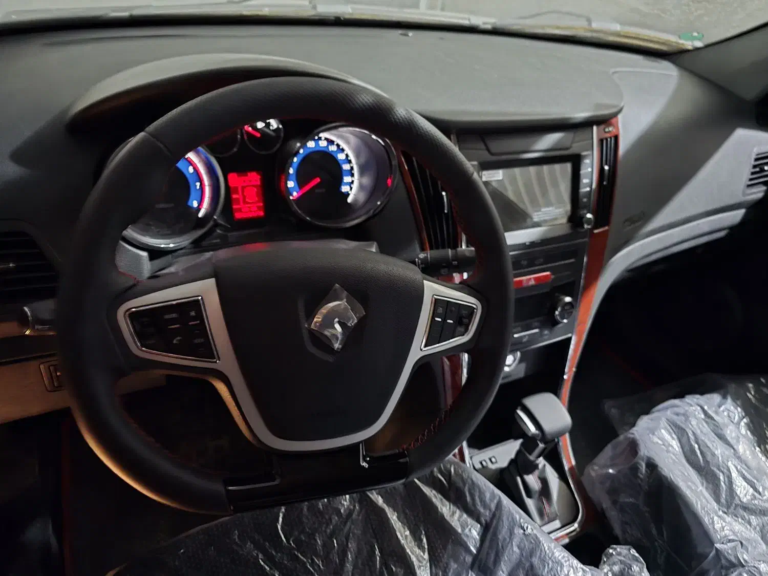 دنا پلاس اتوماتیک تمام فول|خودرو سواری و وانت|سراوان, |دیوار