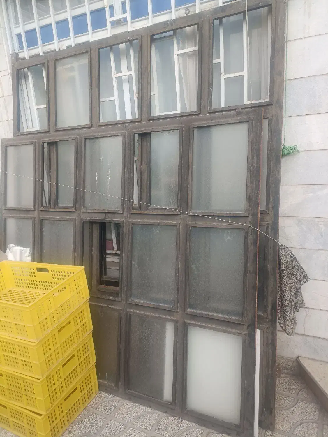 پنجره آهنی|مصالح و تجهیزات ساختمان|تربتحیدریه, رضاشهر|دیوار