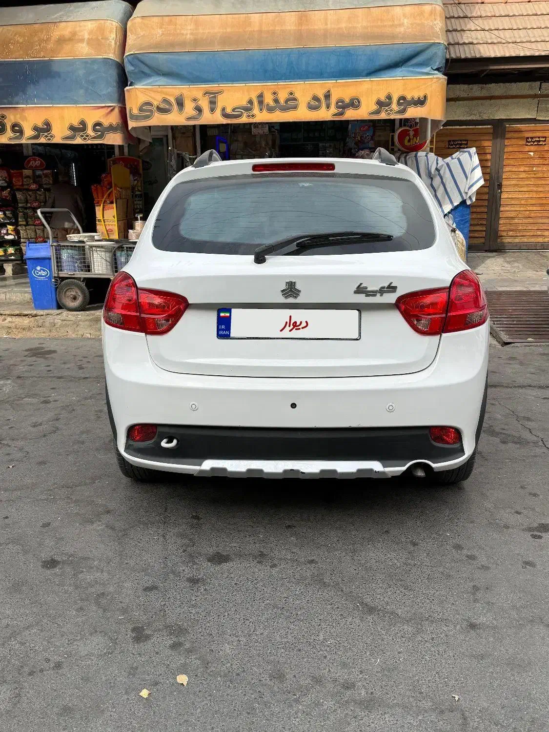 کوییک ۴۰۲|خودرو سواری و وانت|شاهین‌شهر, سعدی شمالی|دیوار