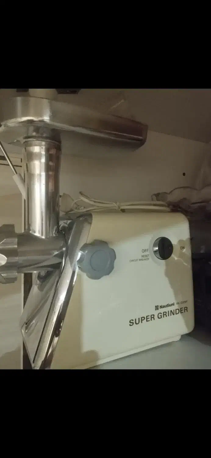 دستگاه چرخ گوشت|خردکن، آسیاب، غذاساز|مشکین‌دشت, |دیوار