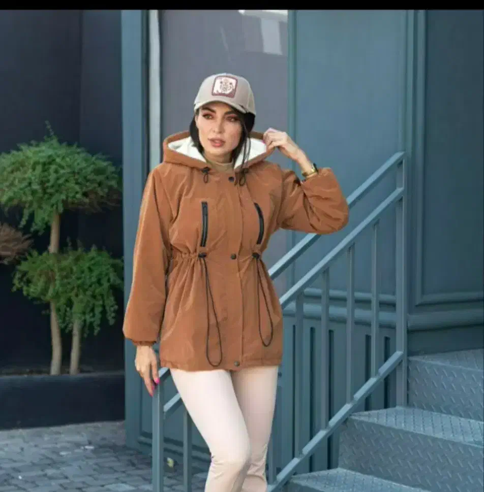 کاپشن|لباس|یزد, |دیوار