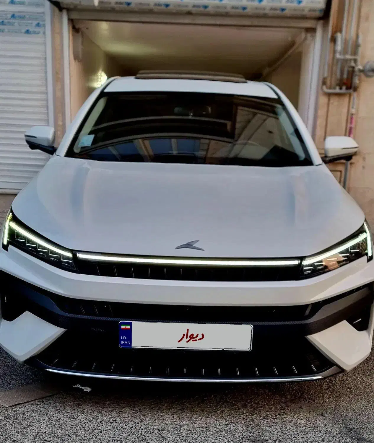 کی ام سی j7 مدل ۴۰۳|خودرو سواری و وانت|اسلام‌شهر, شهرک انبیا|دیوار