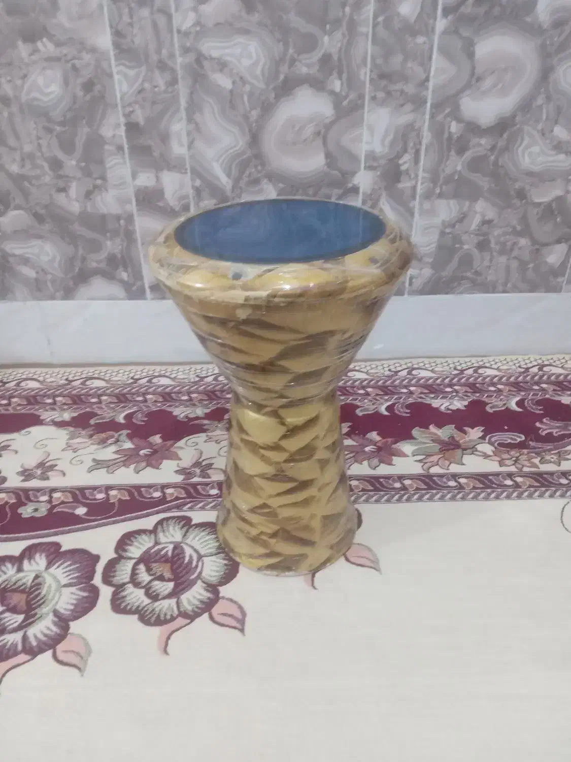 تمپو|درام و پرکاشن|آبادان, |دیوار