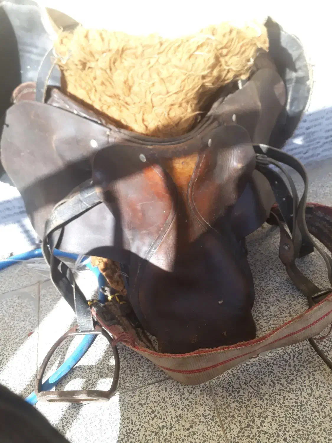 زین اسب کورسی آلمانی مخصوص سوارکاری قدمت دار|اسب و تجهیزات اسب‌سواری|بهار, |دیوار