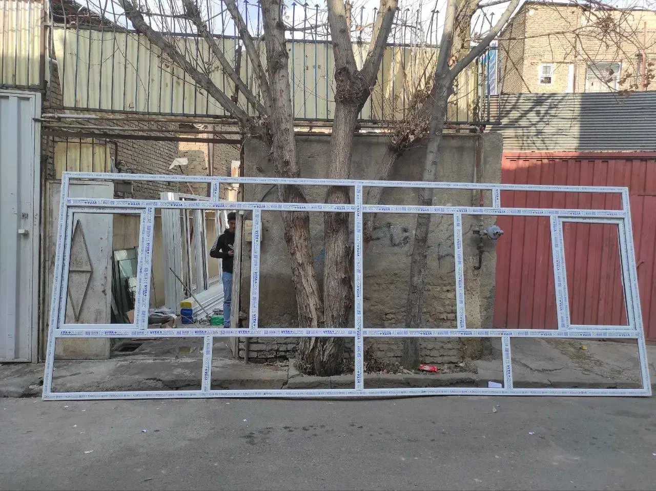 ساخت و نصب،تعمیر درب و پنجره upvcدوجداره،آلمینیومی|خدمات پیشه و مهارت|کرج, حصارک پایین|دیوار