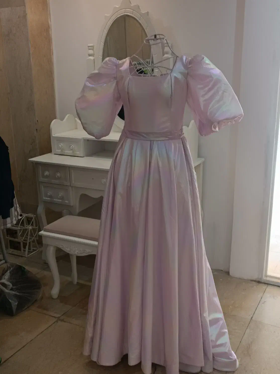 حراج|حراج|اندیشه, اندیشه فاز ۳|دیوار