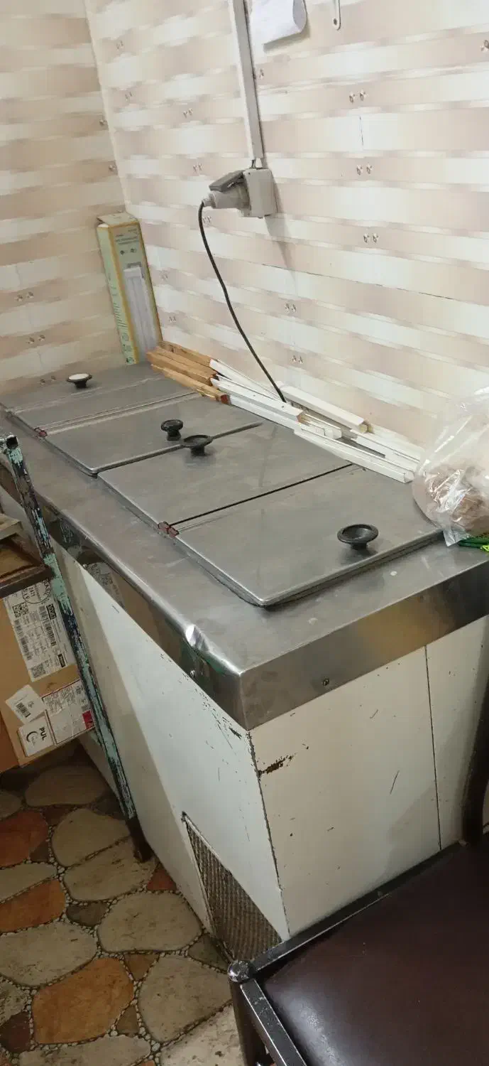 فروش کلیه وسایل کبابی همراه با مکان اجاره ای|کافی‌شاپ و رستوران|نی‌ریز, |دیوار