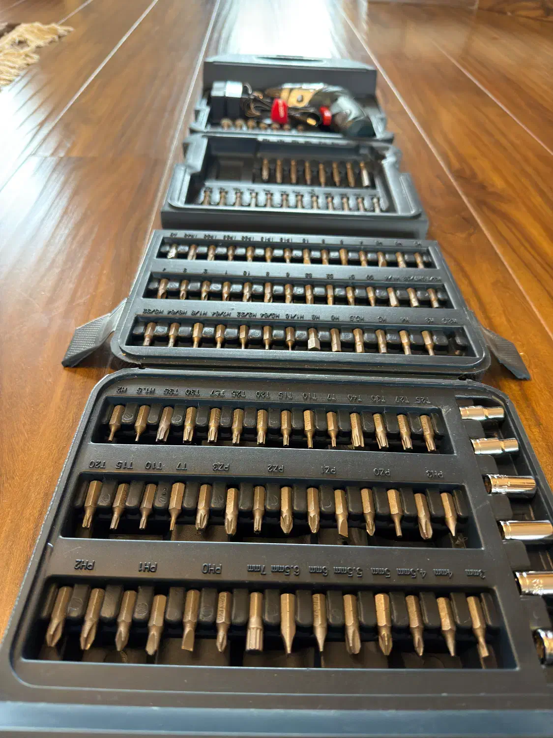 پیچ گوشتی برقی ronix کاملا نو|ابزارآلات|کرج, دولتآباد|دیوار