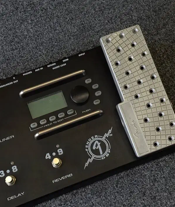 مولتی افکت گیتار فندر|گیتار، بیس، امپلیفایر|شیراز, معالیآباد|دیوار