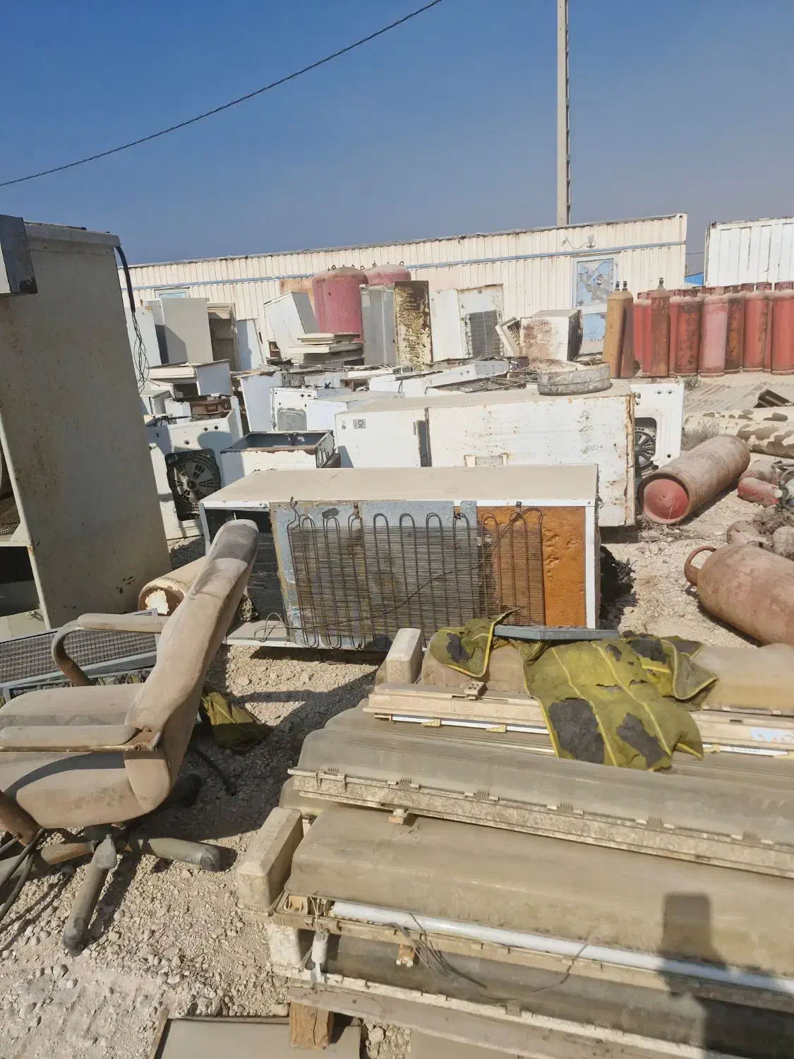 خرید ضایعات به صورت عمده بابالاترین قیمت روز .نقدی|خدمات پیشه و مهارت|سیراف, |دیوار