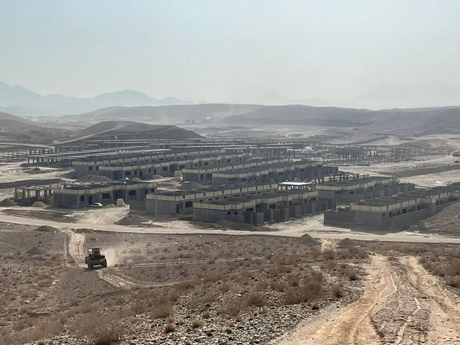 نیروی آرماتوربند ایرانی اتباع نیازمندیم|استخدام معماری، عمران و ساختمانی|تهران, منیریه|دیوار