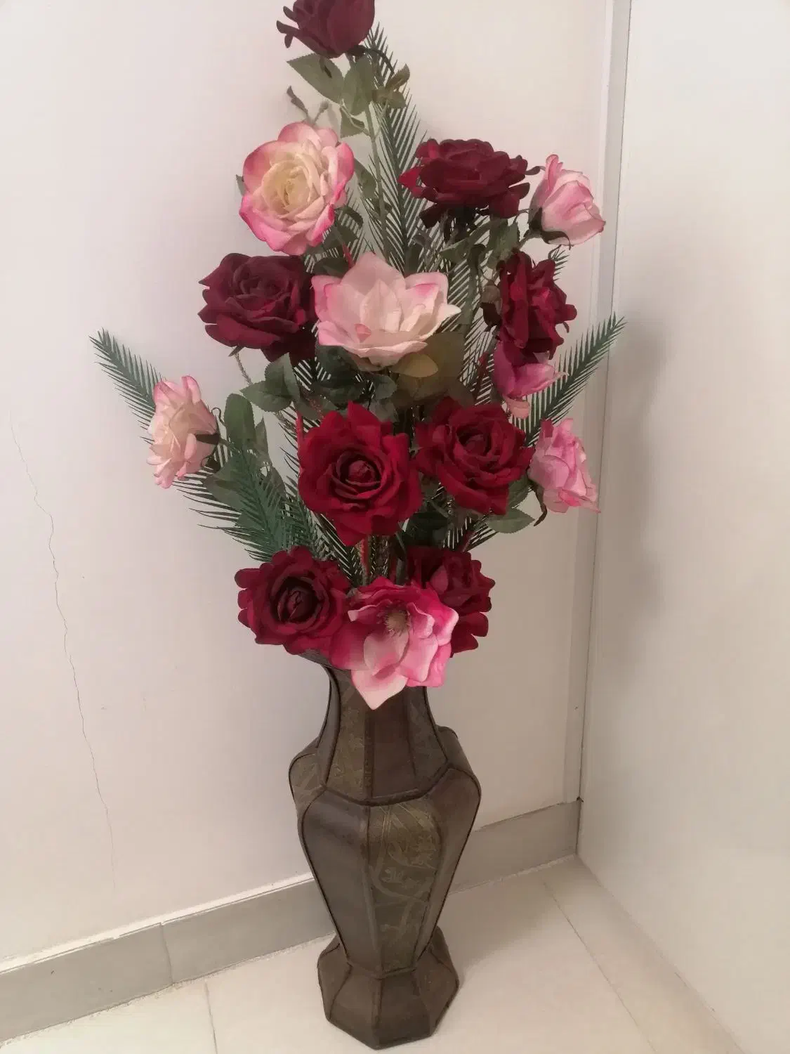 پایه گل|گل مصنوعی|نیشابور, شهرکهنه|دیوار