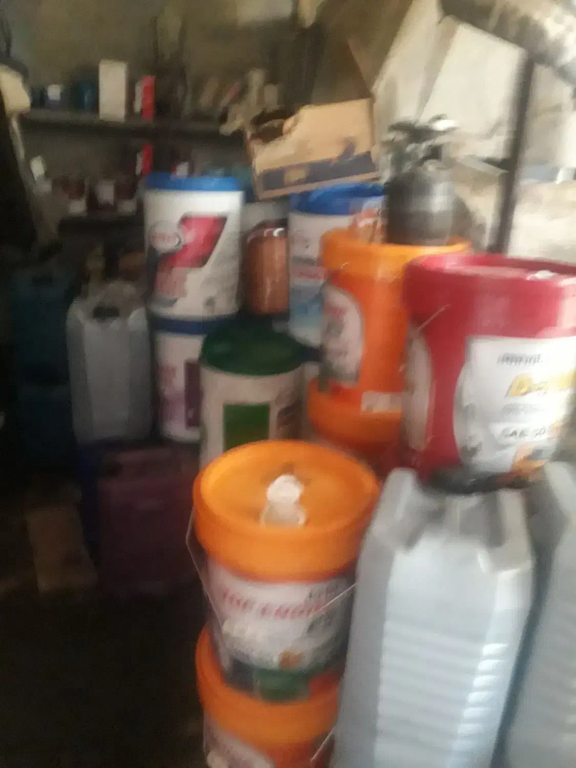 نیرو کار در تعویض روغن و کارواش|استخدام خدمات فروشگاه و رستوران|آشخانه, |دیوار