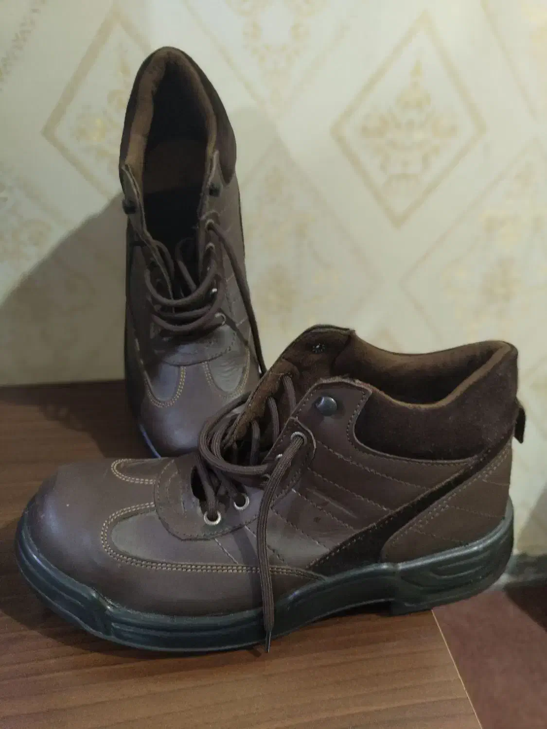 کفش ایمنی|کیف، کفش، کمربند|امیدیه, |دیوار