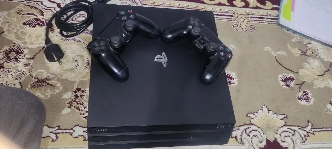 ps4 pro کم کار و سالم|کنسول، بازی ویدئویی و آنلاین|مشهد, انصار|دیوار
