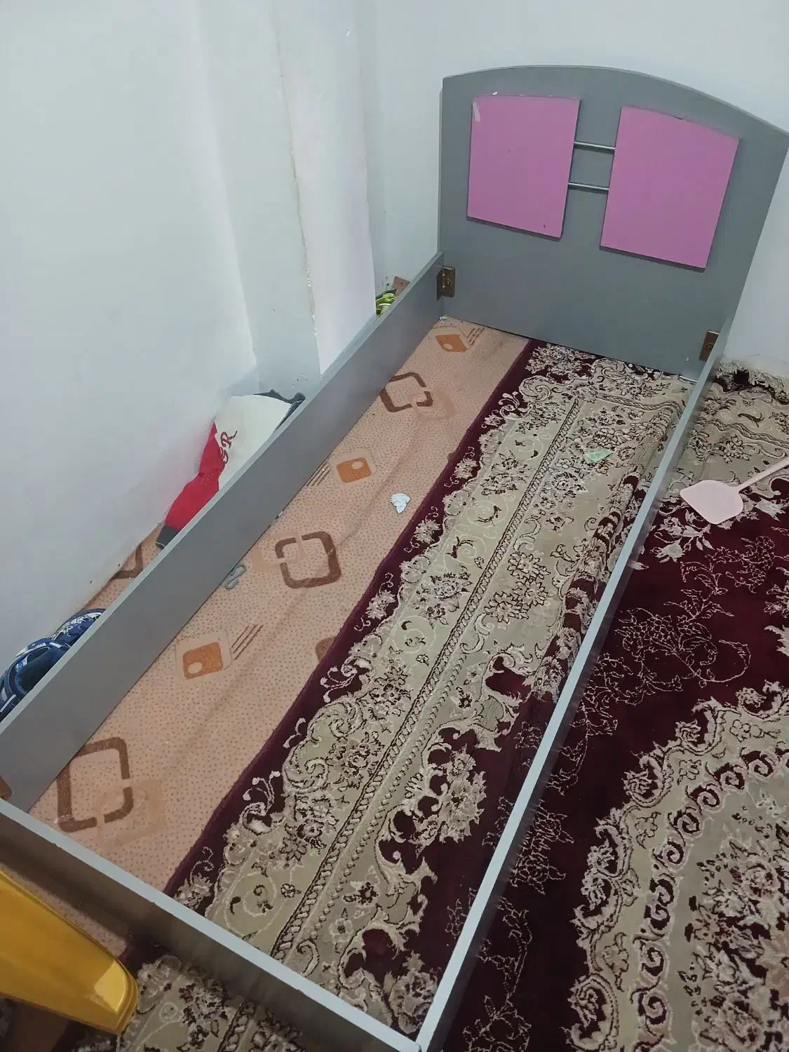 تخت نوجوان|تخت و صندلی بچه|مشهد, کشف|دیوار