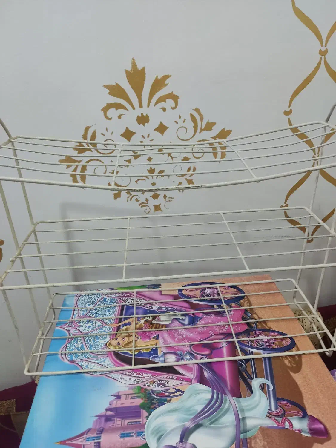 جاکفشی|جاکفشی، کمد، دراور|اهواز, فاز ۱ پادادشهر|دیوار