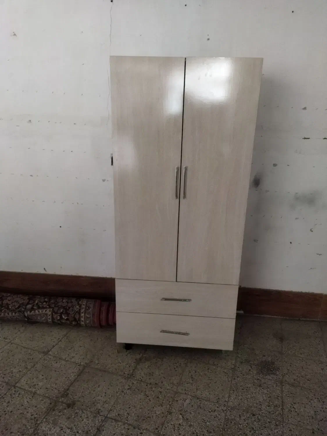 کمد لباس|جاکفشی، کمد، دراور|تربت‌حیدریه, بی بی حسنیه|دیوار