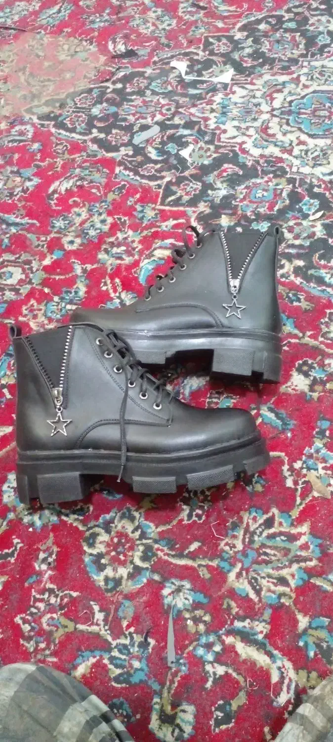 فروش کفش  چکمه زنانه|کیف، کفش، کمربند|مشهد, سجادیه|دیوار