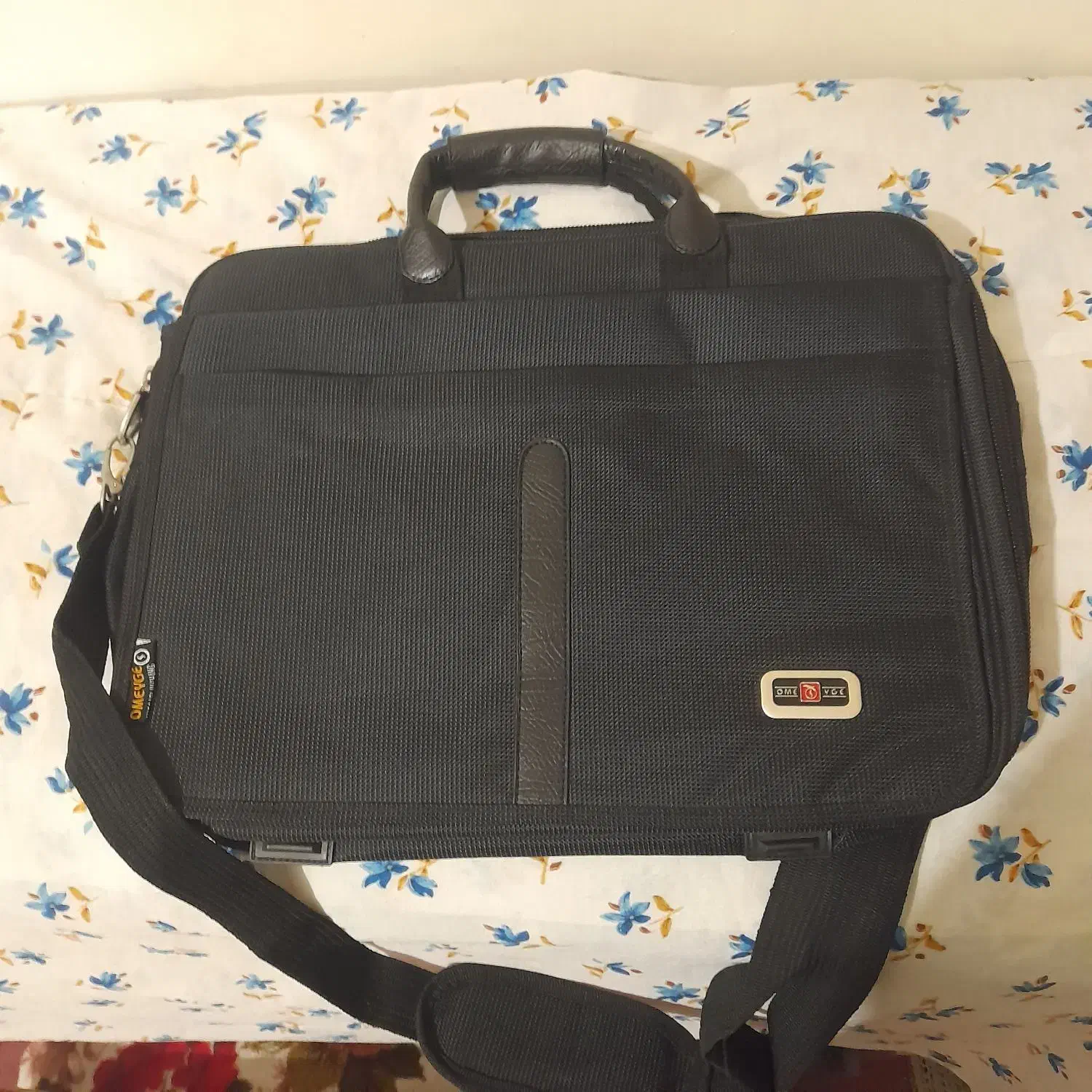 کیف دانشجویی نو|کیف، کفش، کمربند|ساوه, |دیوار