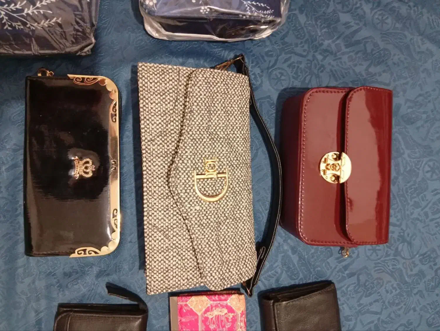 کیف|کیف، کفش، کمربند|قم, بکایی|دیوار