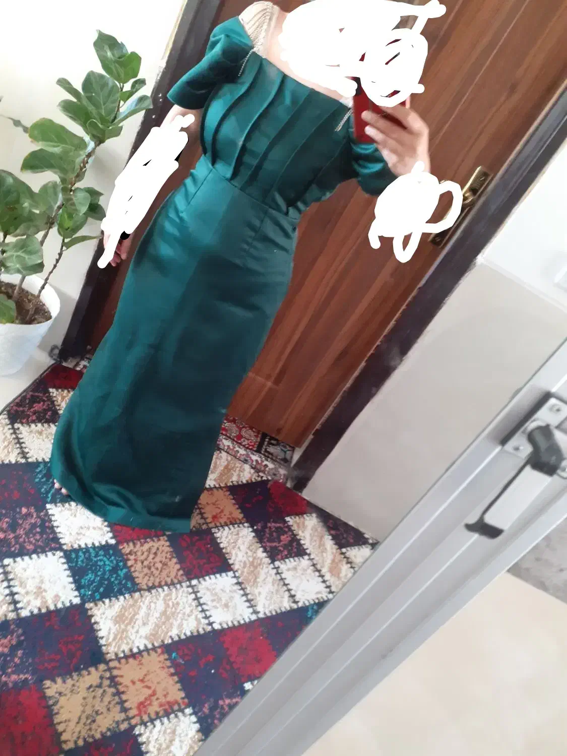 لباس مجلسی|لباس|سیدان, |دیوار