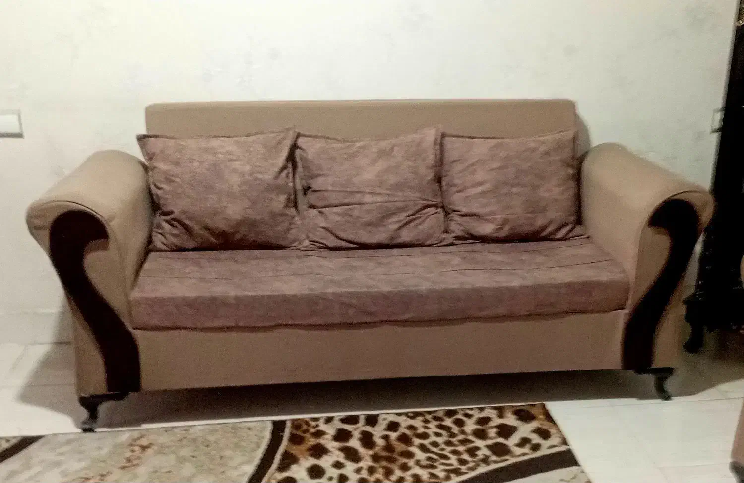 مبل ۷ نفره|مبلمان خانگی و میز عسلی|پلدختر, |دیوار