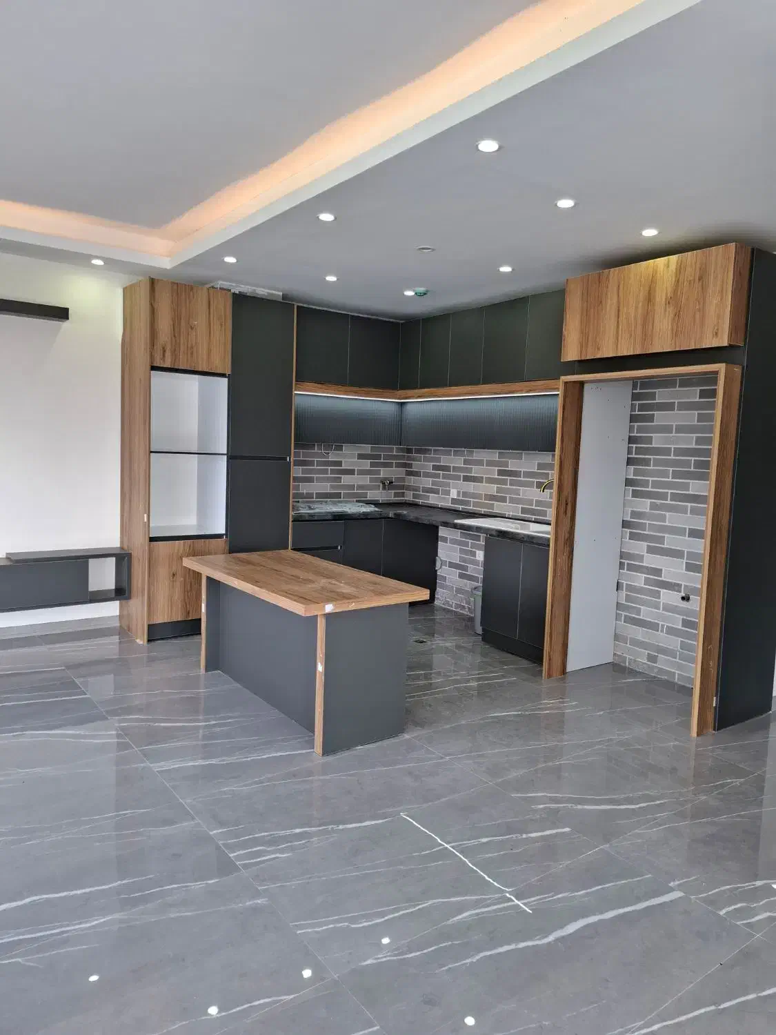 ۱۲۵ متر طالقانی / ویو دریا و کوه/کلید نخورده|فروش آپارتمان|رامسر, |دیوار