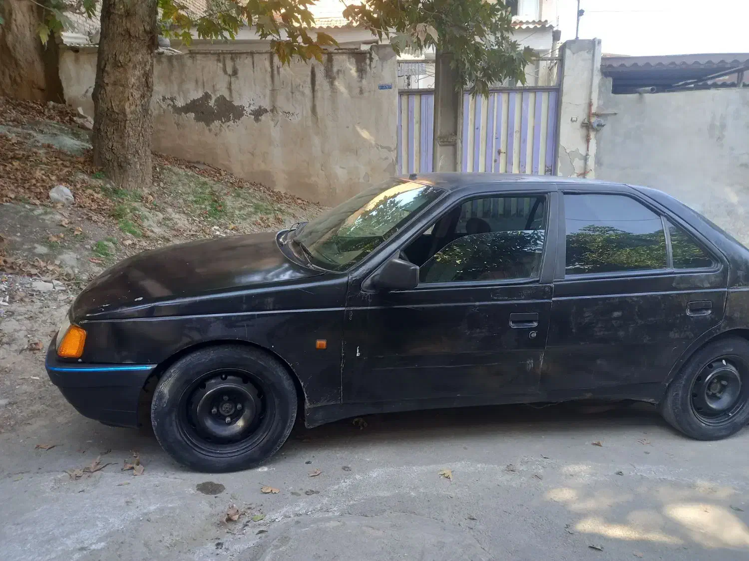 پژو۴۰۵ مدل ۸۳|خودرو سواری و وانت|گرگان, |دیوار