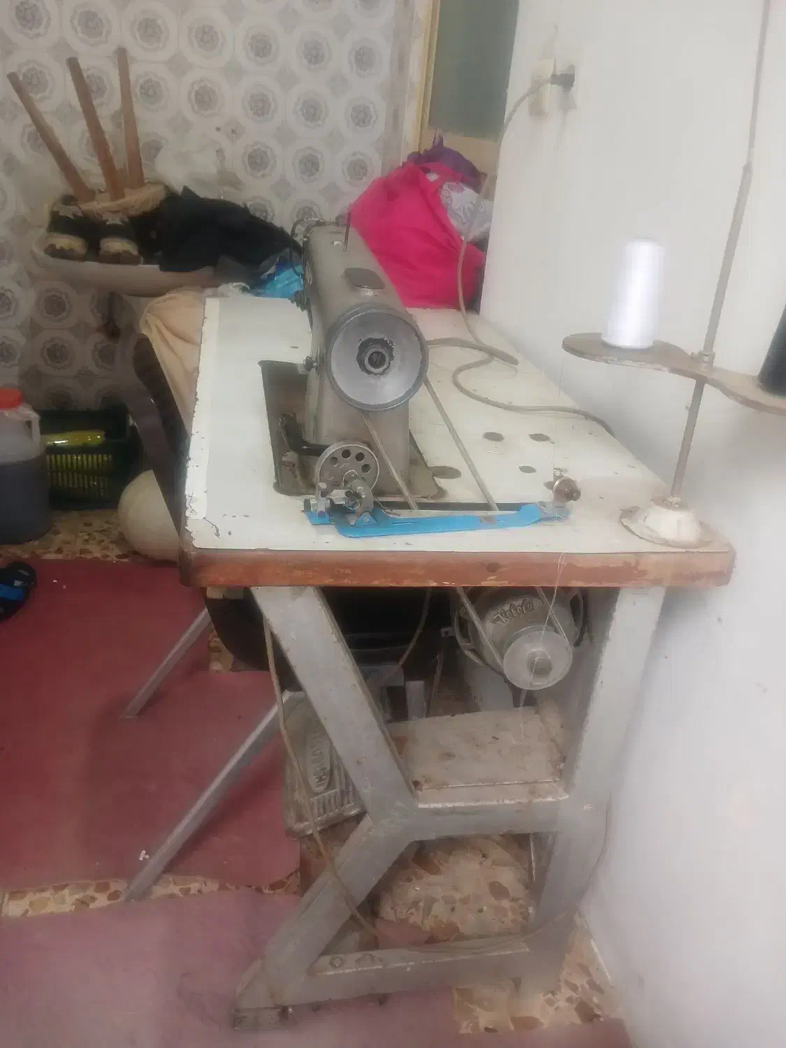 راسته دوز|چرخ خیاطی و ریسندگی|رشت, منظریه|دیوار