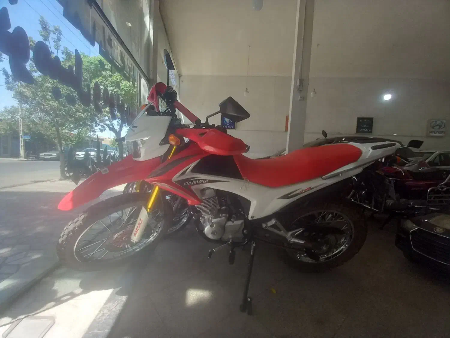 تریل پرواز 1404|موتورسیکلت|میان ولایت, |دیوار