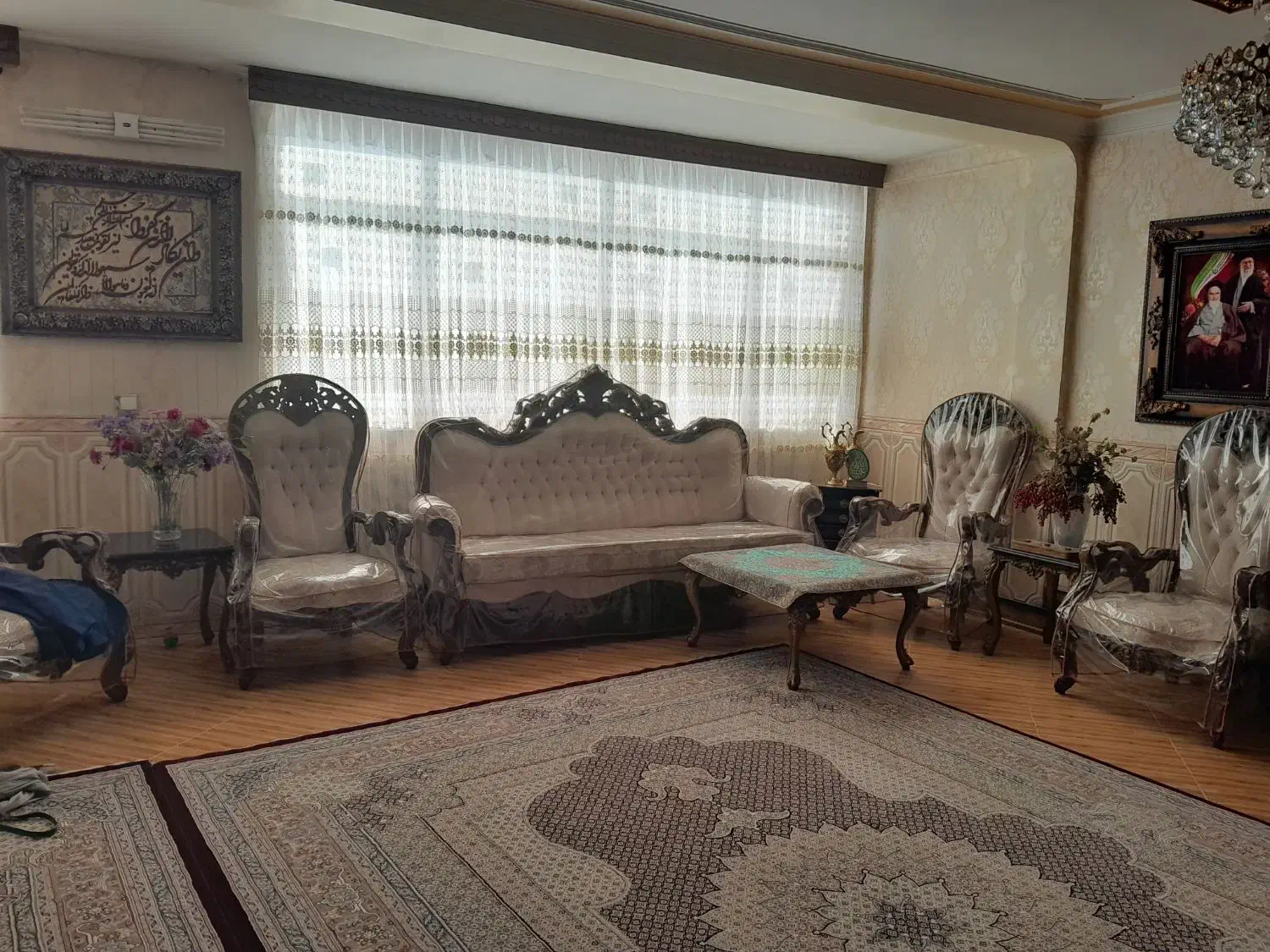 مبلل سلطنتی|مبلمان خانگی و میز عسلی|ری, علایین|دیوار
