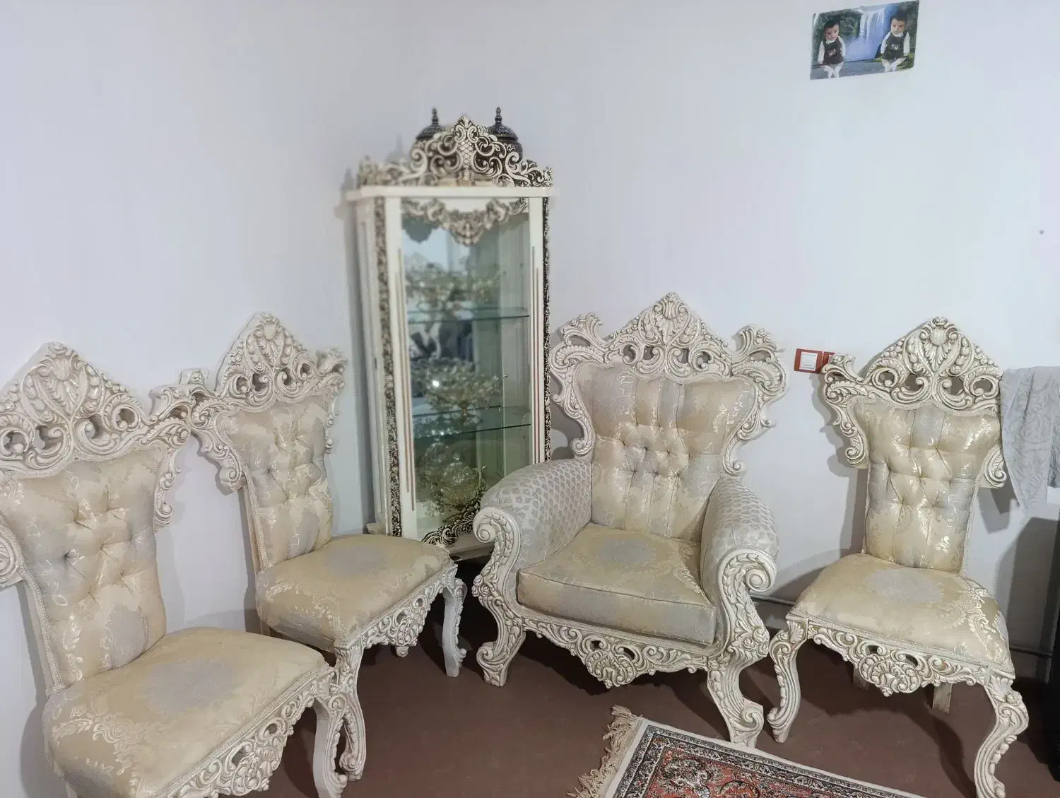 مبل سلطنتی 9نفره|مبلمان خانگی و میز عسلی|شاهین دژ, |دیوار