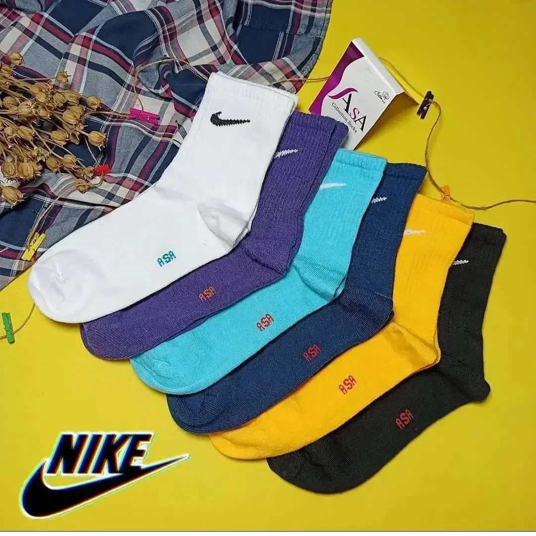 جوراب|لباس|کرج, باغستان|دیوار