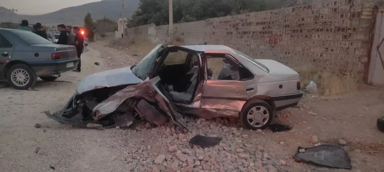 معاوضه پژو سالم با تصادفی چپی شما|خودرو سواری و وانت|اقلید, |دیوار