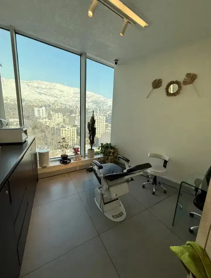 جردن/۱۰۰مترسنداداری/خوش نقشه/ویو دار/لابی لابیمن|فروش دفتر کار، اتاق اداری، مطب|تهران, جردن|دیوار